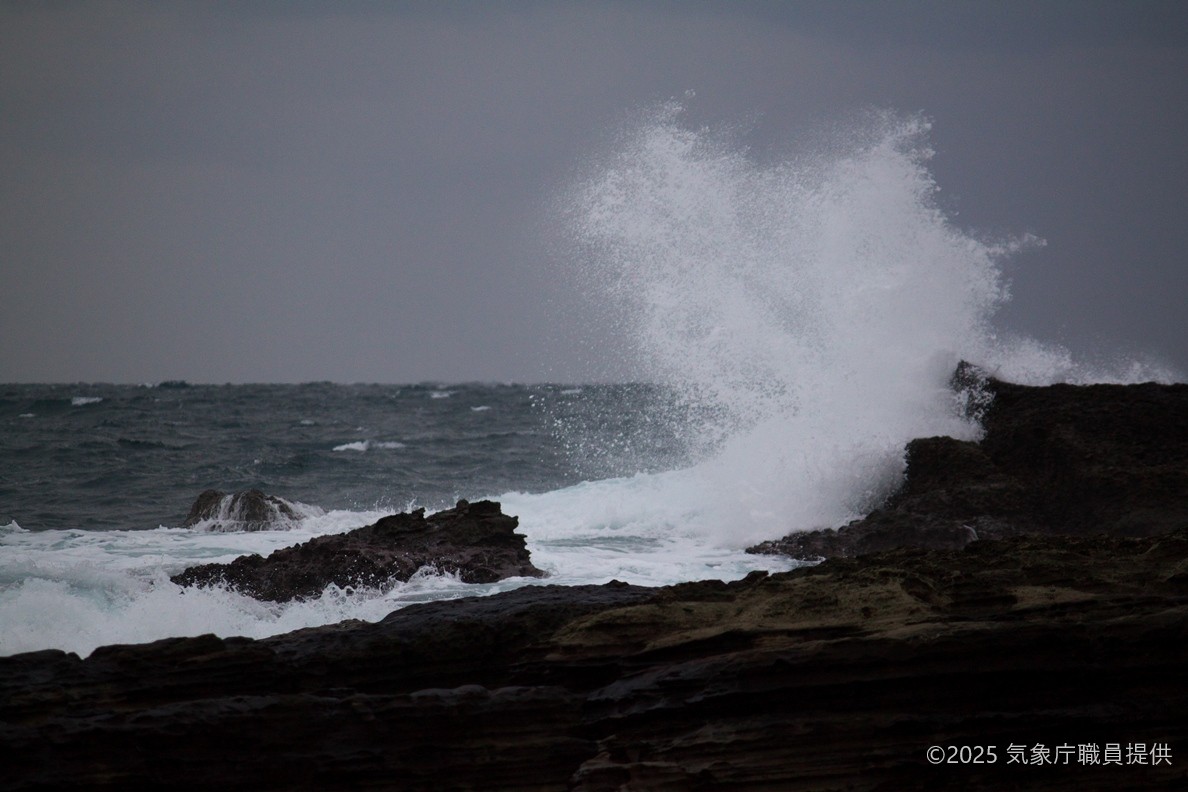 高潮・高波のイメージ