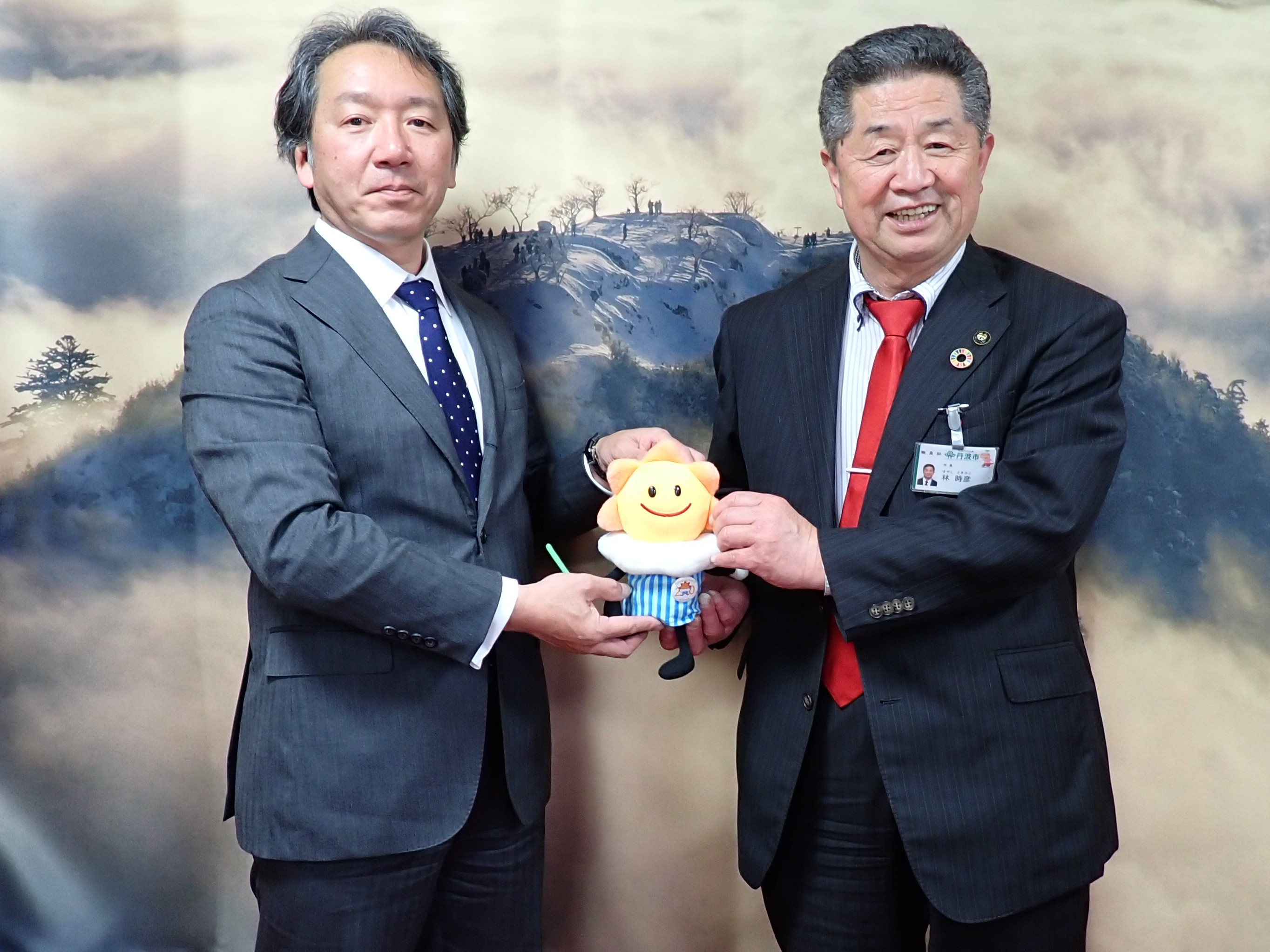 林市長と気象台長