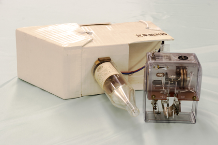 Radiosonde incorporating a Morse code transmitter