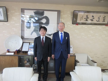 楫野市長との写真