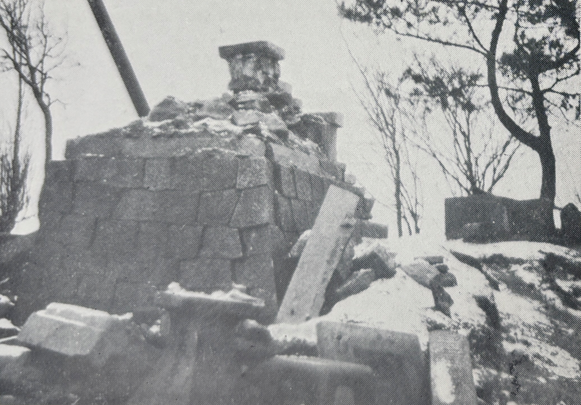 郡山町(現大和郡山市)東奈良口の常夜灯の崩壊