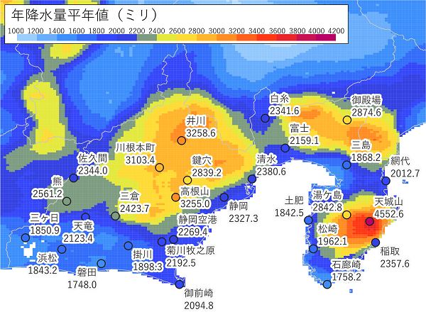 2020平年値による年降水量の分布