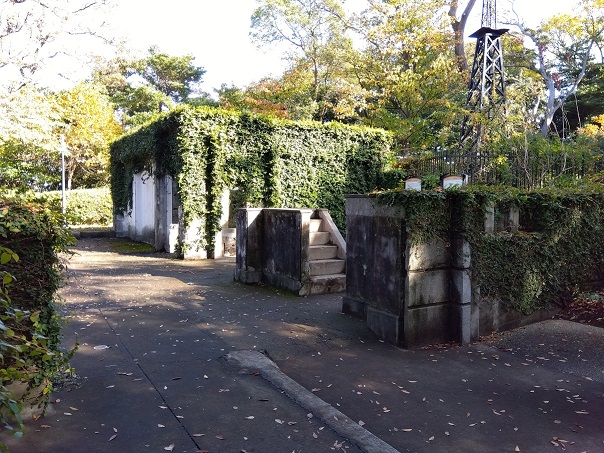 再建後焼失した旧フランス領事館遺構